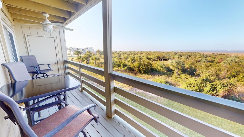 Lighthouse Point 2 by Tybee Vacation Rentals