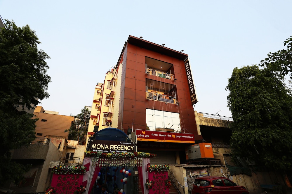 OYO 44535 Mona Regency Hotel And Banquets view 2