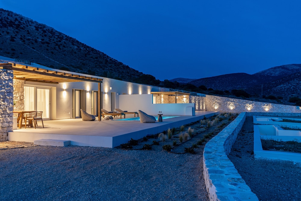Roos Villas Naxos
