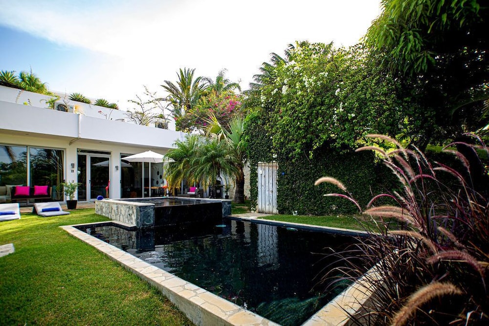 Villas Agua Dulce