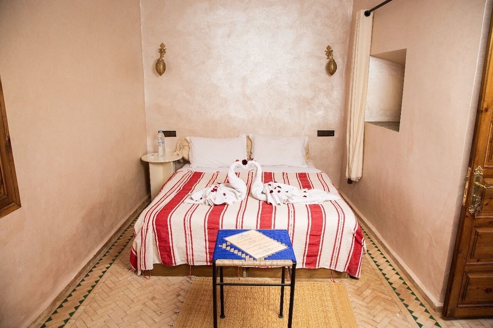 Maison Zomorroda