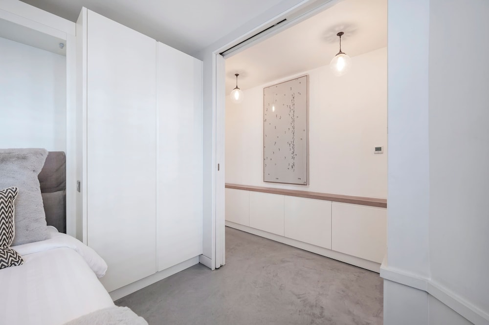 The Portobello Star - by Out of Office Lifestyle