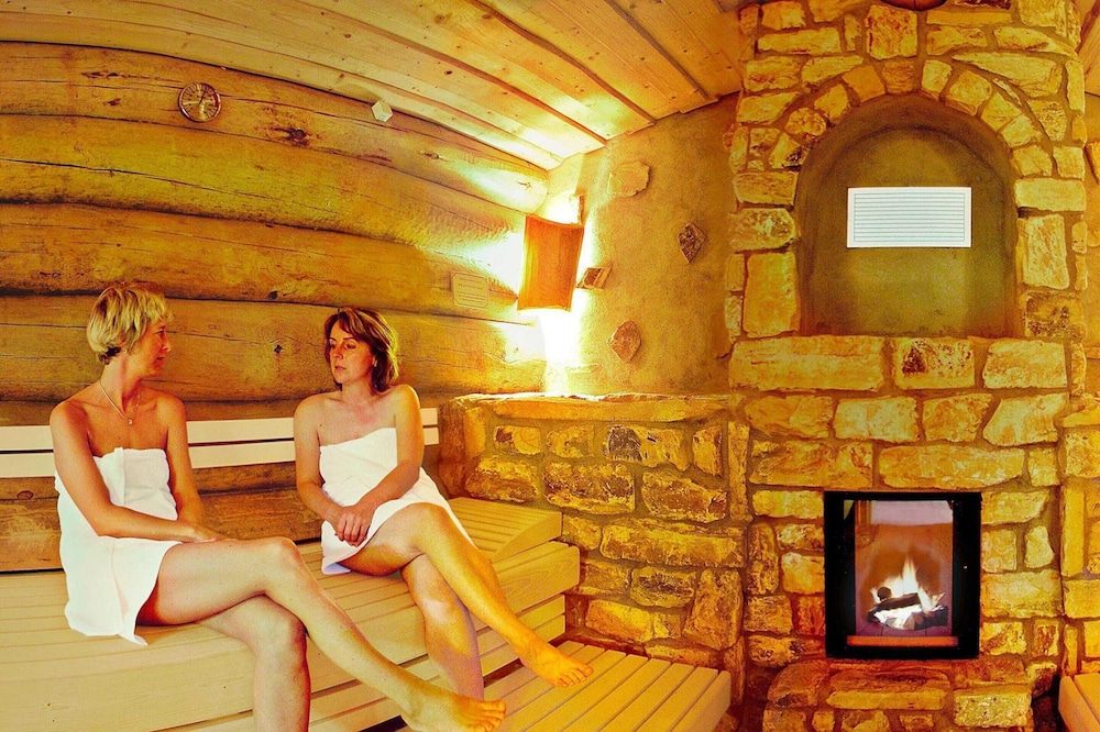 Ferienhaus in Wernigerode mit Innenpool