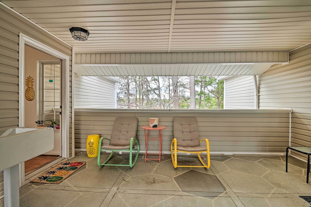 Myrtle Beach Condo 2 Mi to Surfside Beach! view 3