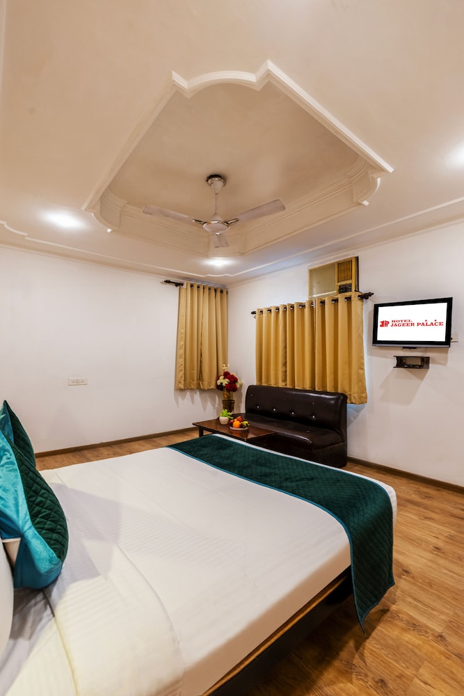Hotel Palazzo Inn Mansarovar Garden