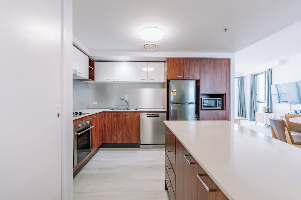 Resort Style Chevron Apartments