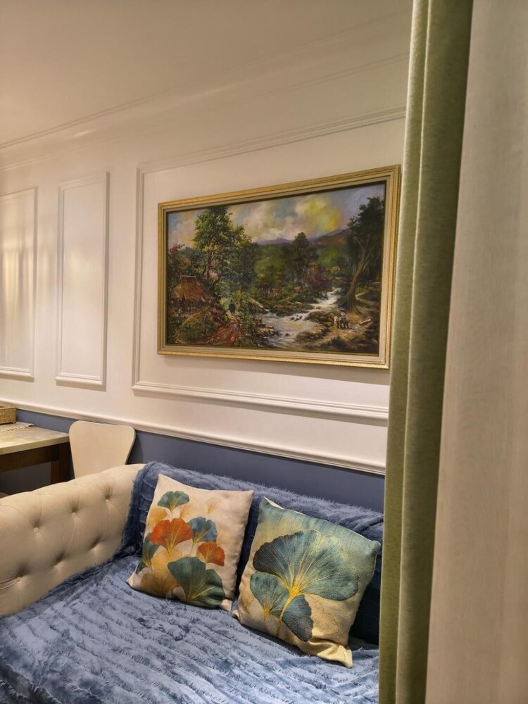 Seven Seas Cote Apartment
