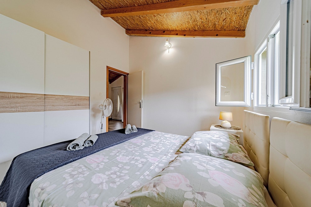 Eco Friendly Cottage Maja