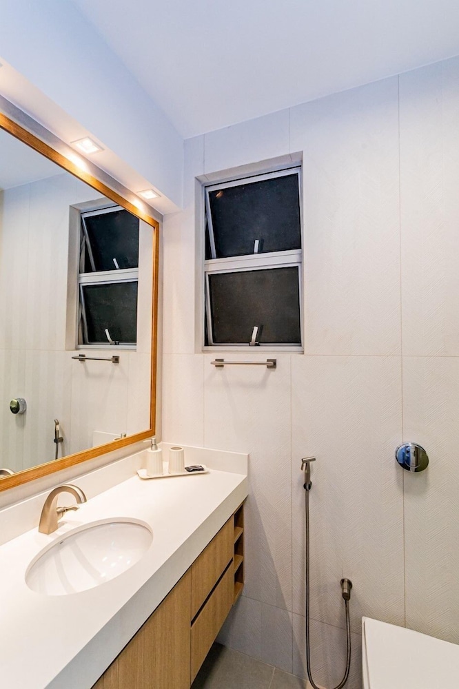 Luxury 3bdrs Sea View in Copacabana A 2440/515