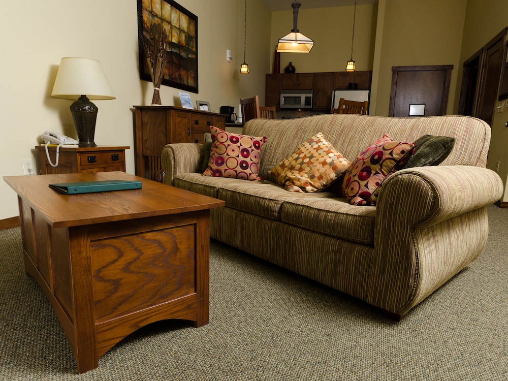 Soaring Eagle Lodge