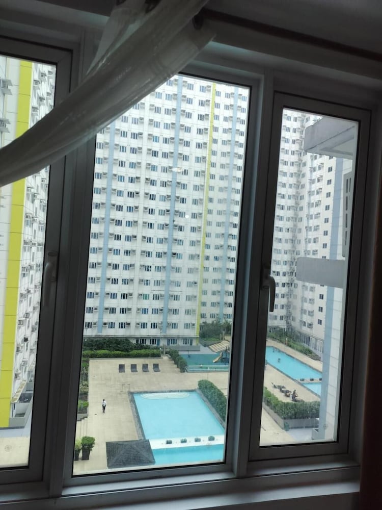 Tum's Mplace Staycation 9th Floor Tower A