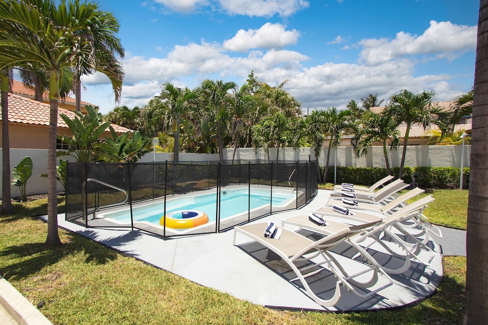 Casa Bermuda by Avantstay Right Across the Street From Fort Lauderdale Beach - Image 3