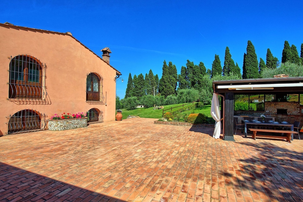 Villa Nora