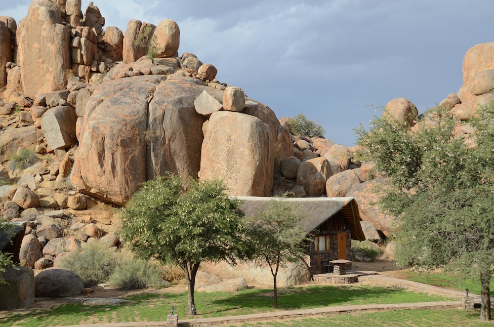 Canyon Lodge