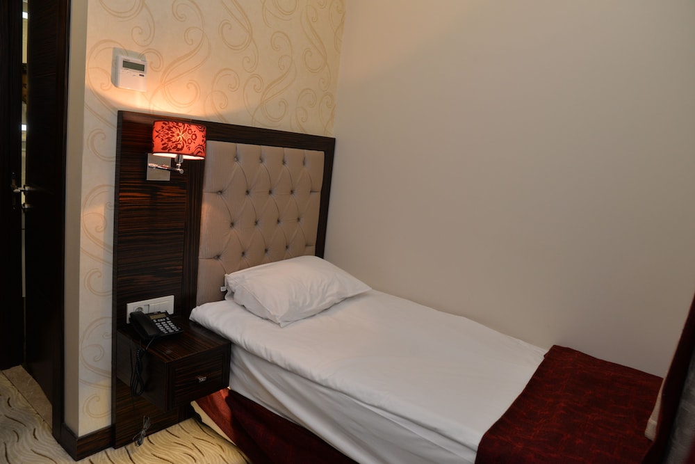 Golden Siyav Otel - Image 14