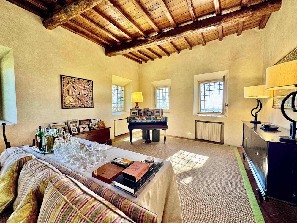 New Estate of Joy a Magnificent Historic Villa Near Rome on Glorious Ground Pool and Olives Galore