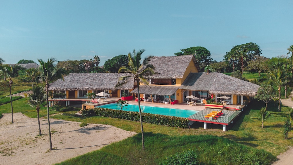 Las Tanusas Retreat & SPA