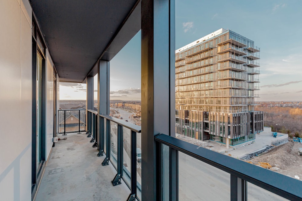 Aaira Suites 3 Bedroom Condo-4