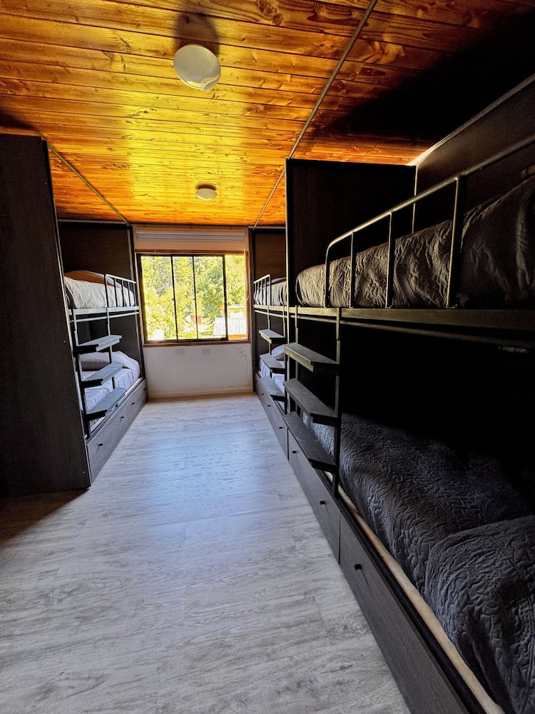 Hostal Treile