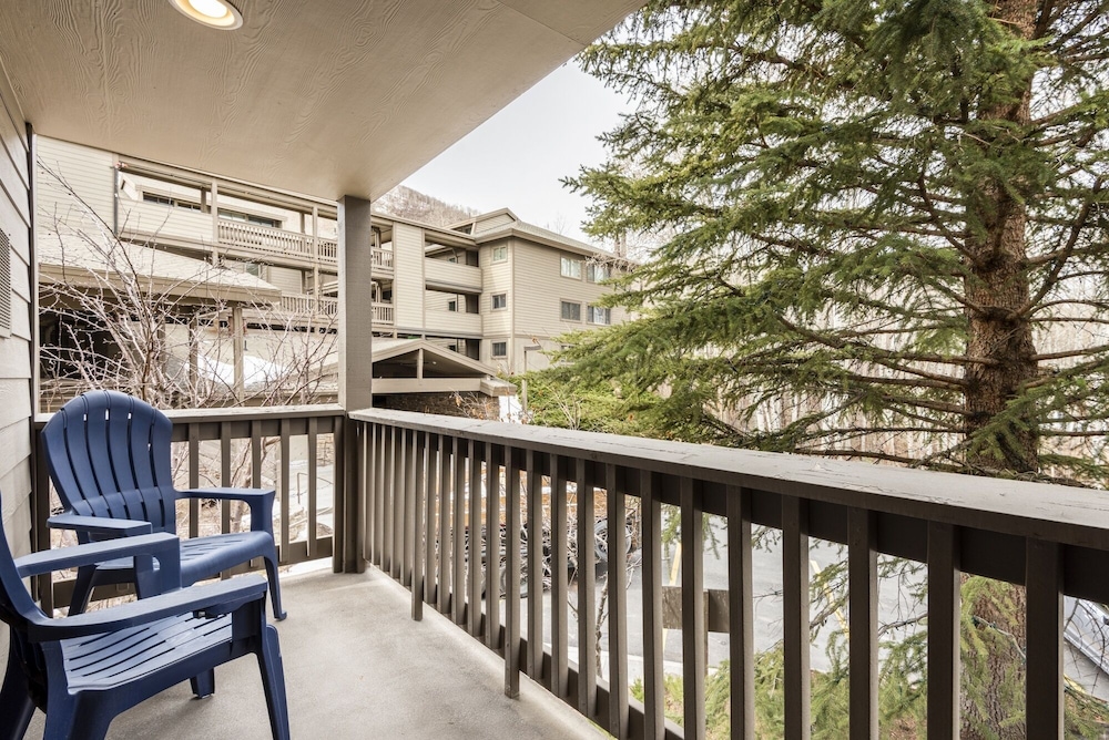Park City Ski Resort - Snow Flower Vacation Homes
