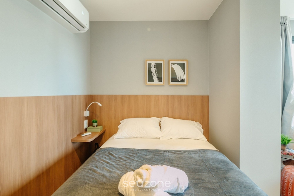 Stay With Style and Convenience in Salvador LIV