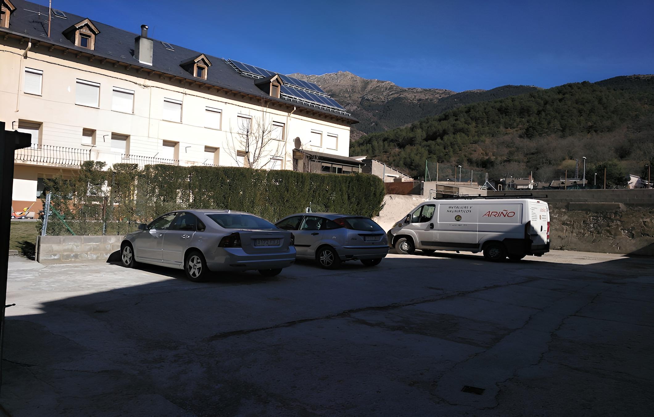 Photo 11