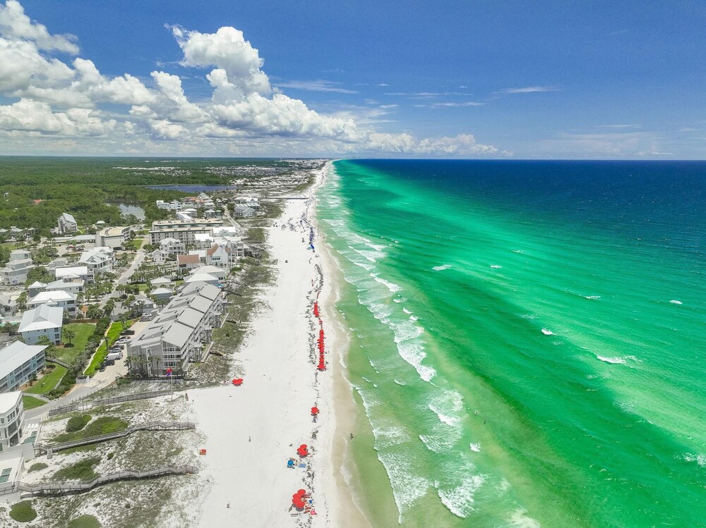 Beachside Villas 523