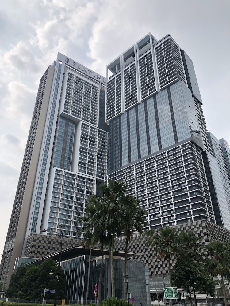 Sky Top Pool By Platinum Suites KLCC