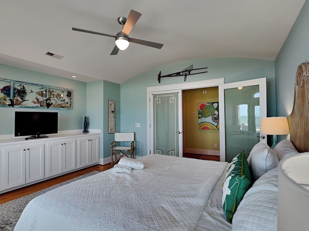 A Shore Cure by Carolina Retreats