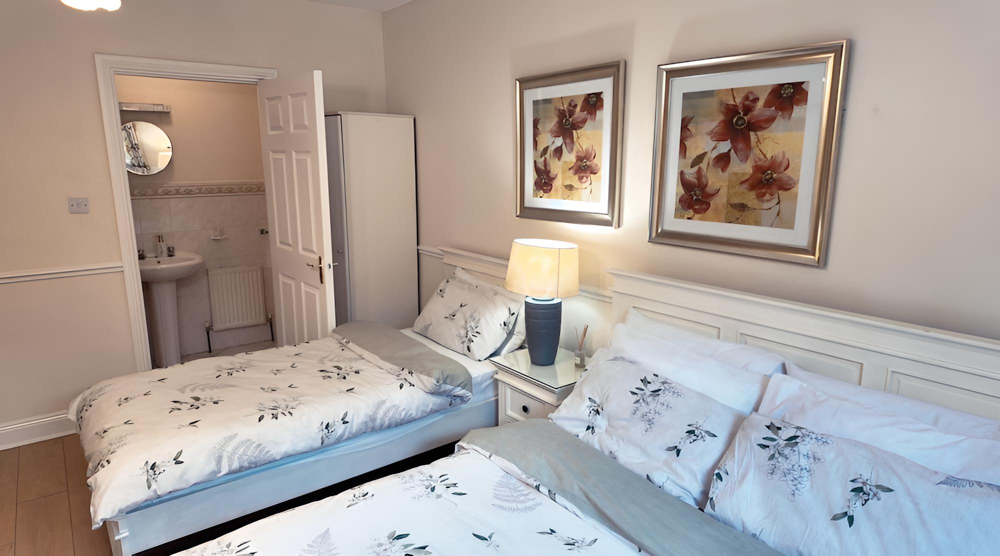 Waterford Vacations - Hazelbrook - Property Image 4