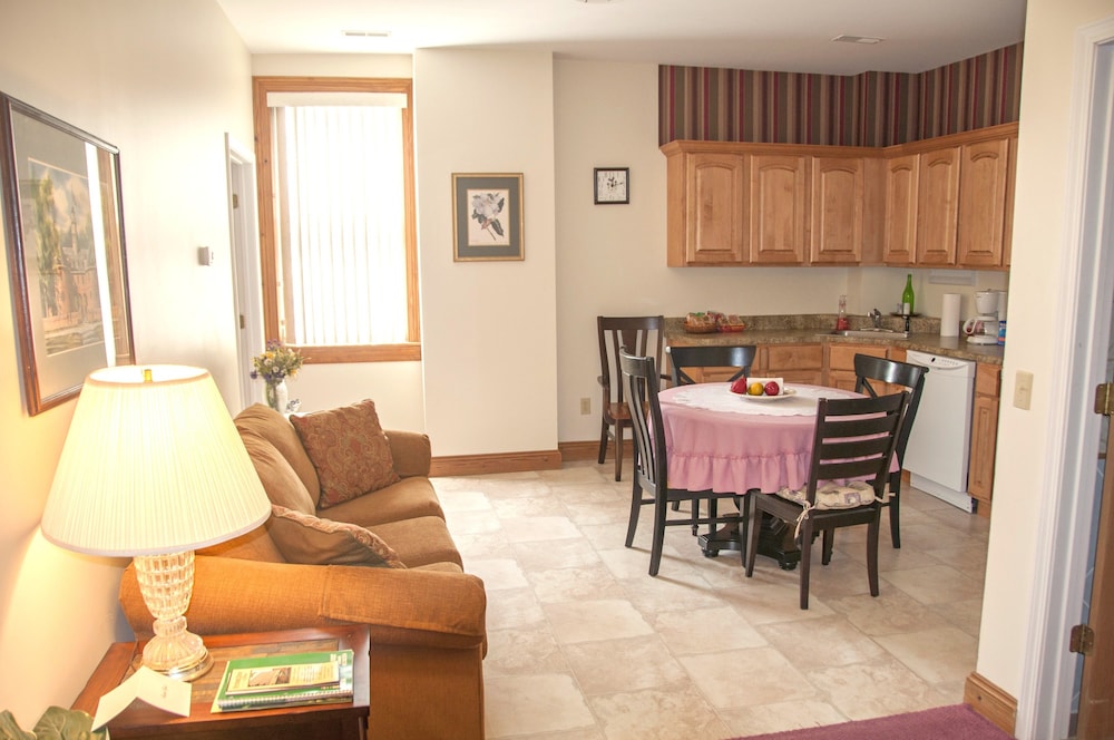 Hermann House Inn