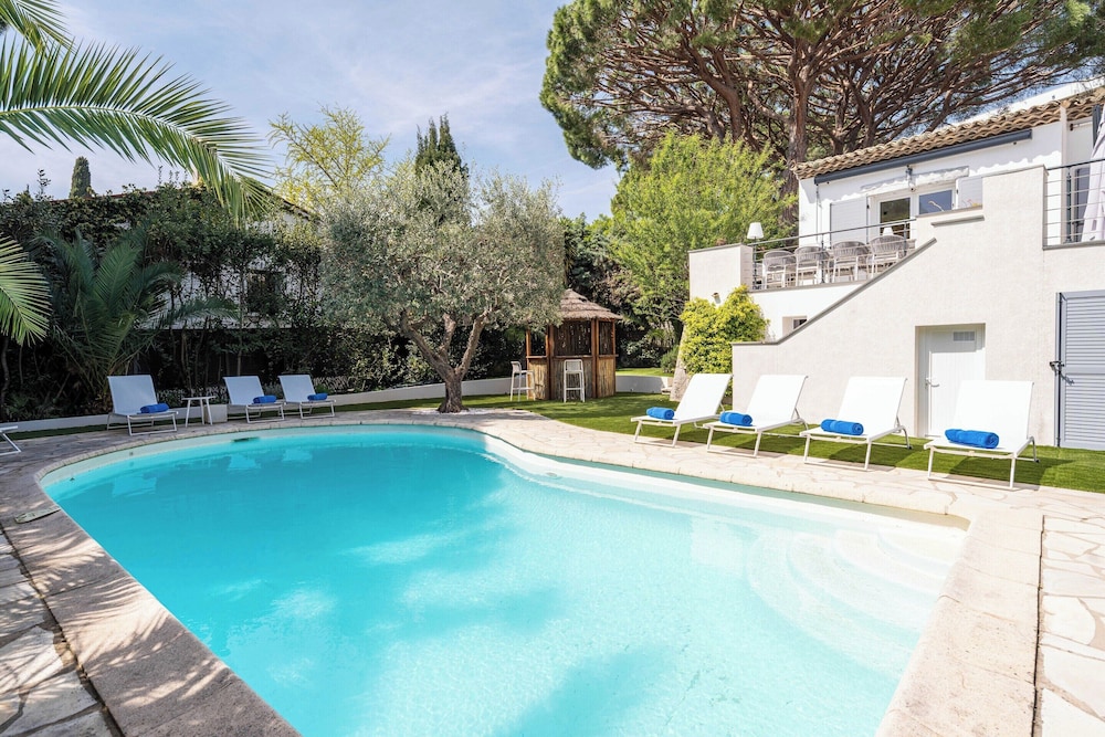 Sumptuous Villa - AC- 6br- 12p- Cannes