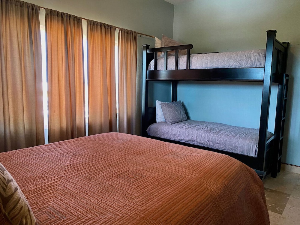 Hol Chan Ocean Front Residences