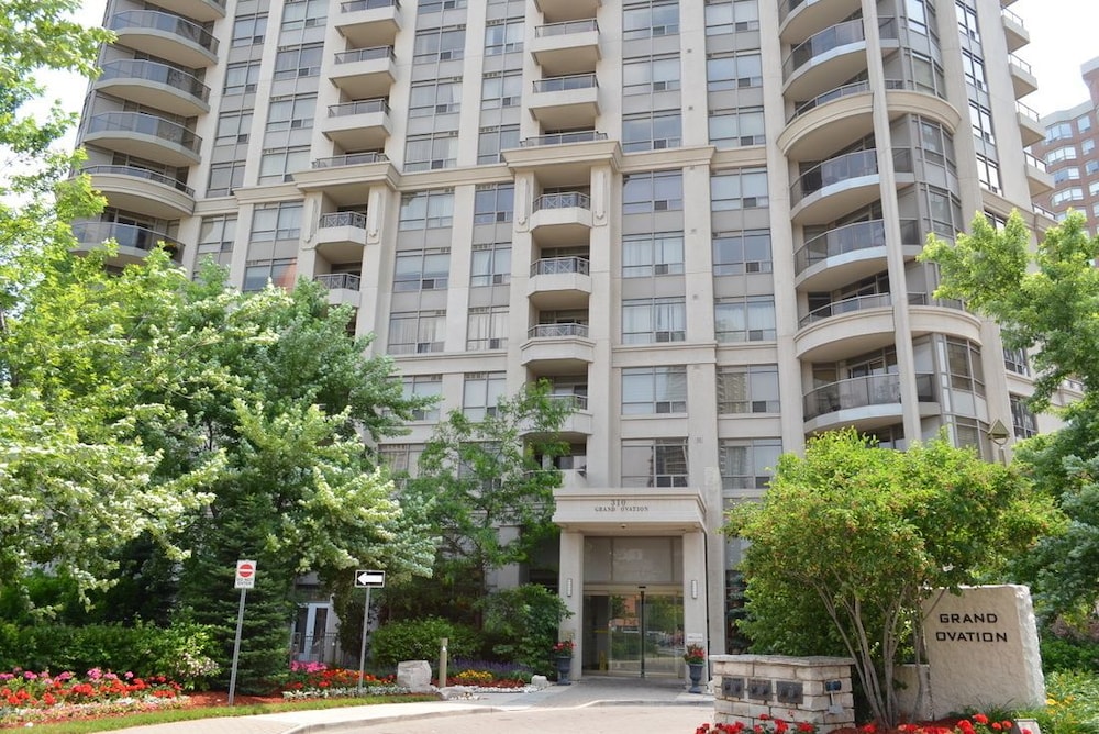 Bombay Suites Mississauga