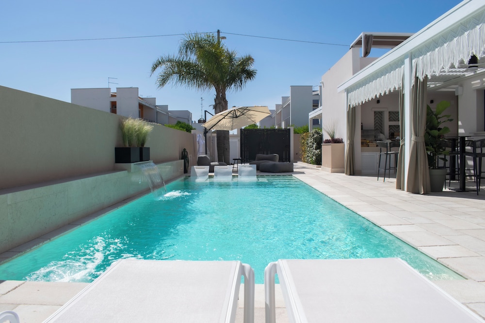 Kalinifta Rooms Luxury Style