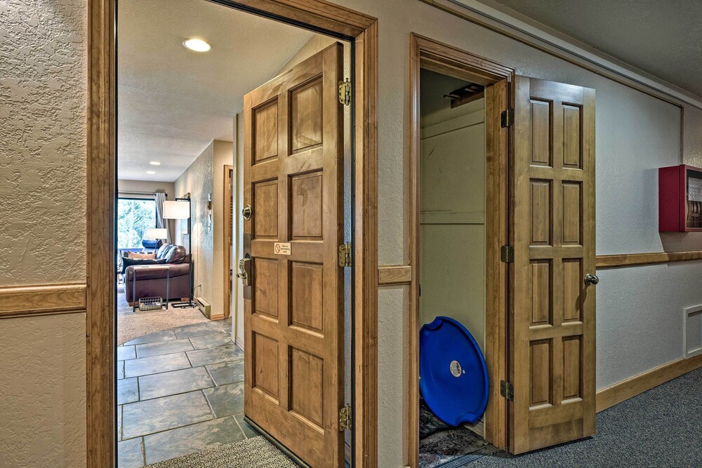 Condo w/ Balcony ~ 2 Mi to Purgatory Resort!