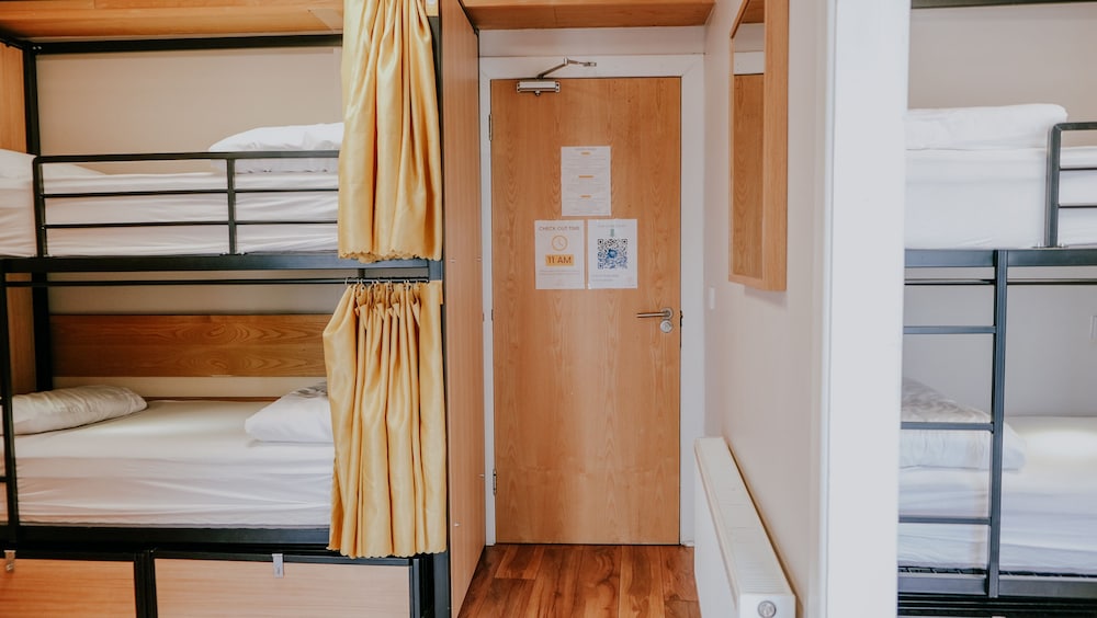 Garden Lane Backpackers