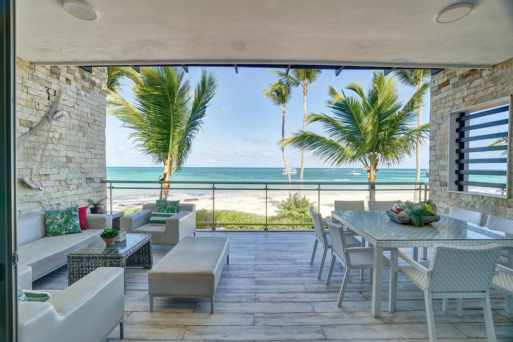 Costa Atlantica Beach Condos