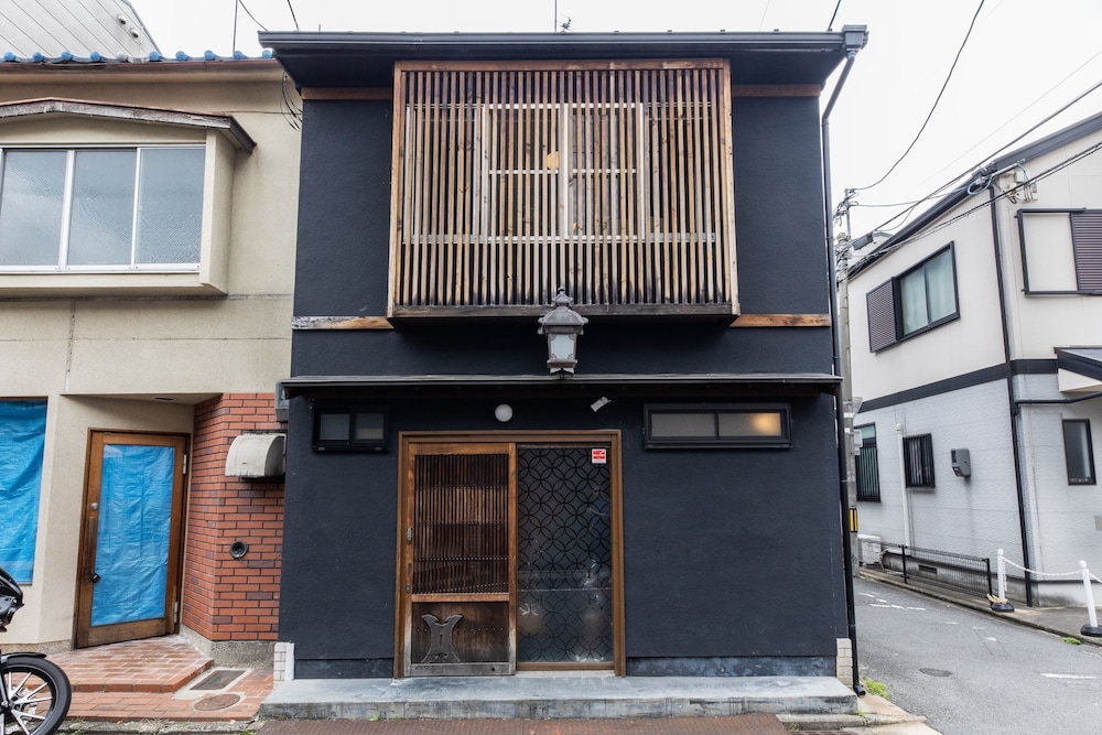 Shiki Homes HIGOYA