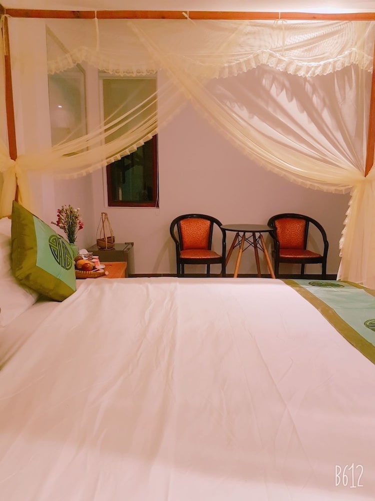 Sea Village Homestay
