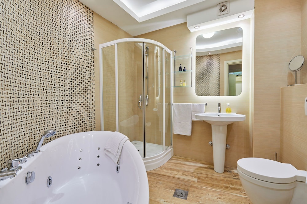 Beachfront Villa Adria