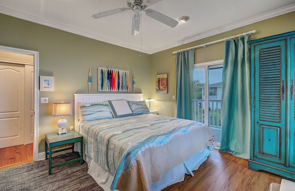 502 Ocean Blvd by Avantstay Beachfront w/ Pool & Ocean Views! view 2
