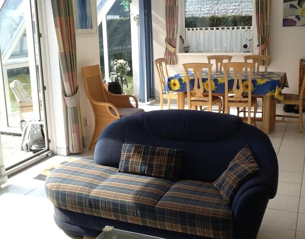 Bungalow for 6 People, Near the Beach