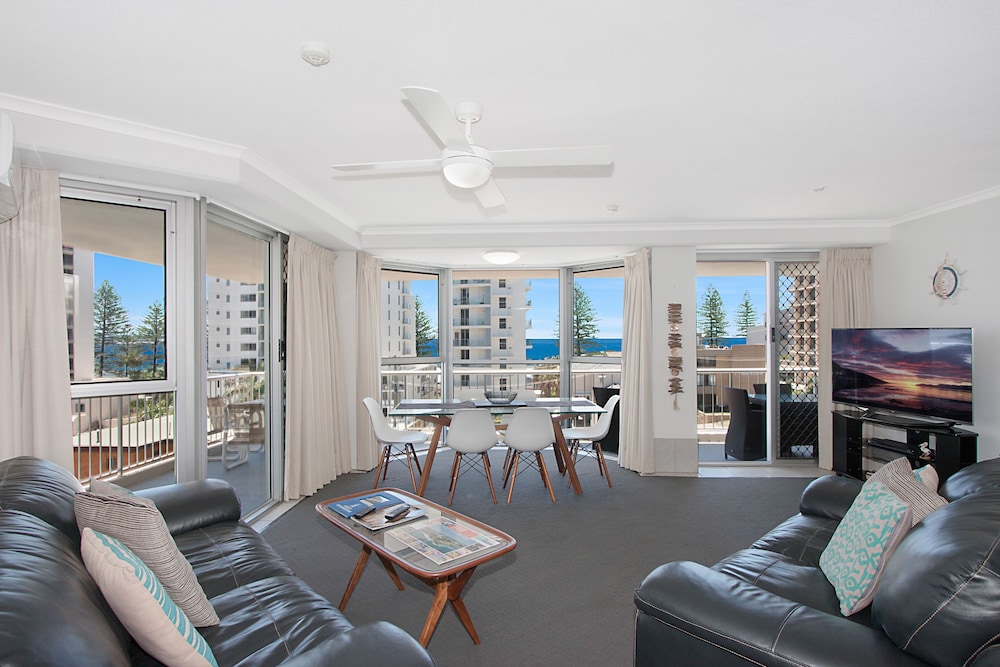 Coolangatta Vacations - Rainbow Bay Resort - Property Image 46