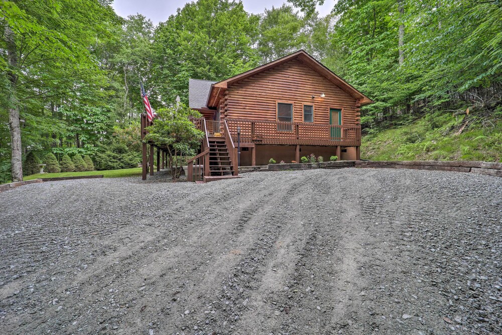 2 Decks & Fire Pit: Scenic Beech Mountain Retreat! view 5