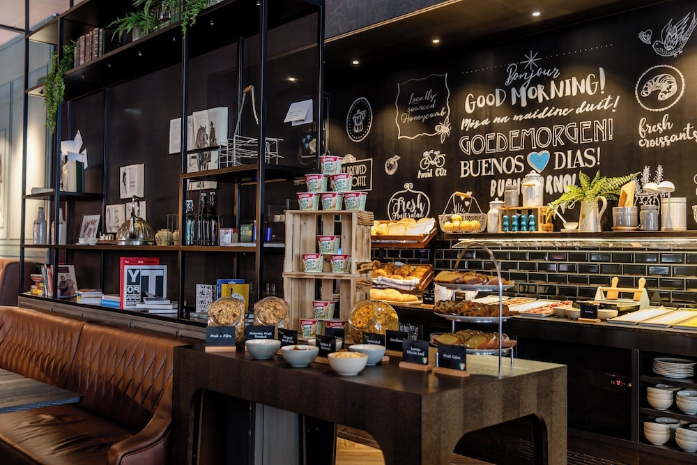 Motel One Dublin 12