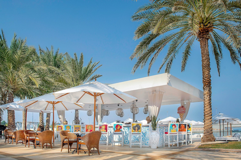 Sheraton Abu Dhabi Hotel & Resort - Image 4