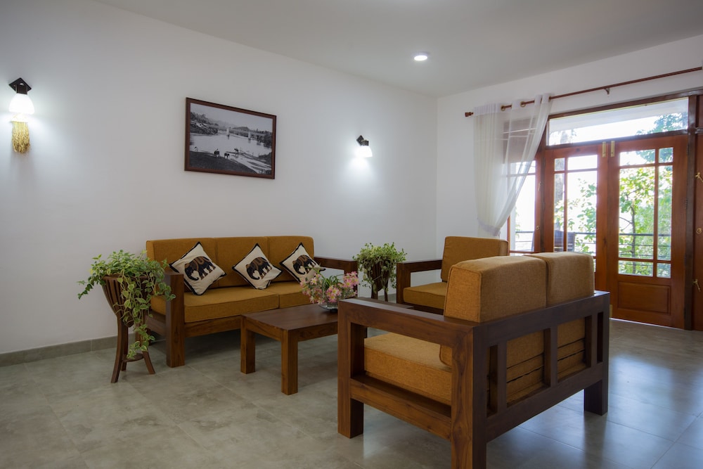 Villa Mount Melody view 5