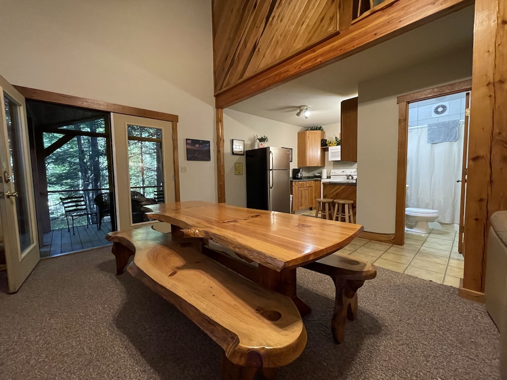 Opossum Creek Retreat - Property Image 8