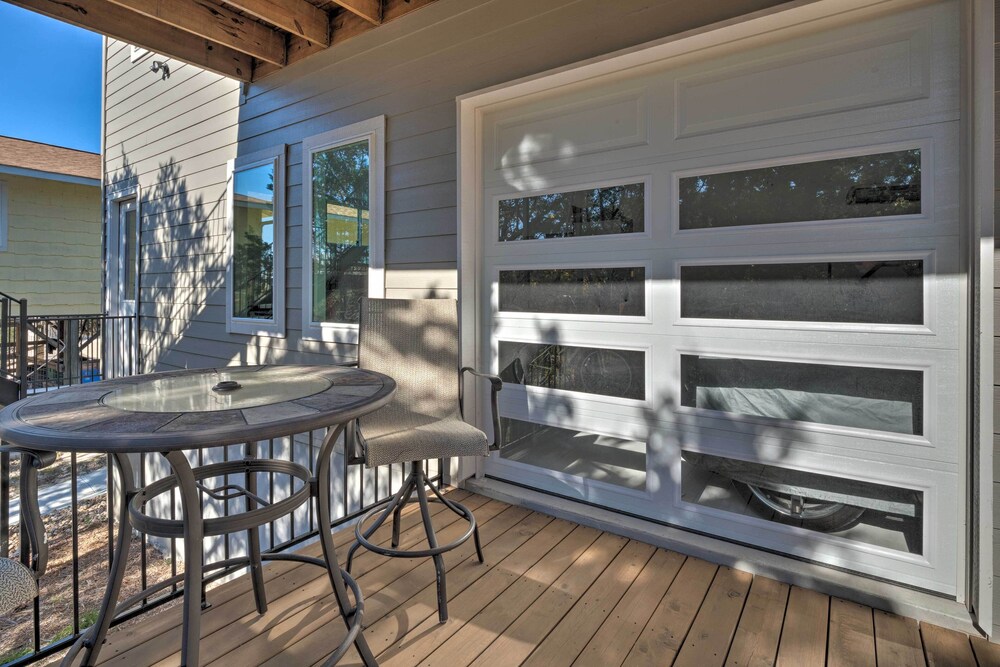 Modern Lake Travis Haven w/ Resort Amenities! - Property Image 8